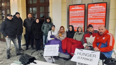 Șapte muzicieni de la Filarmonica din Sibiu sunt în greva foamei. Unul dintre ei a fost transportat la spital