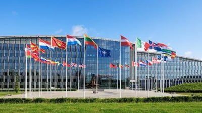 Șefii militari se tem de războaie duble „de coșmar”. Scenariul care ar duce, în următorii ani, la sfârșitul NATO