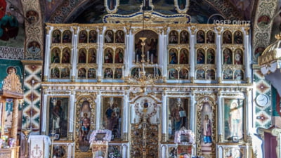 Ambele biserici dintr-o comună tulceană, sparte în aceeași noapte. Câți bani au furat hoții din cutia milei