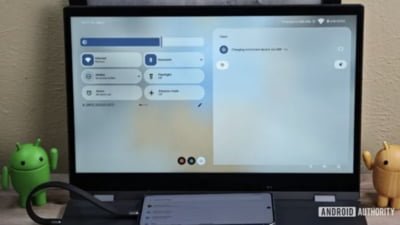 Android vrea să înlocuiască laptopul. Google testează un nou mod desktop pentru telefoane