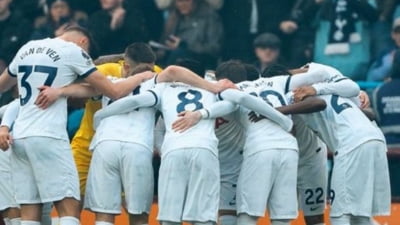 Anglia nu are finalistă în Liga Campionilor, dar are două în Europa League. Echipa unui român a ajuns în finală