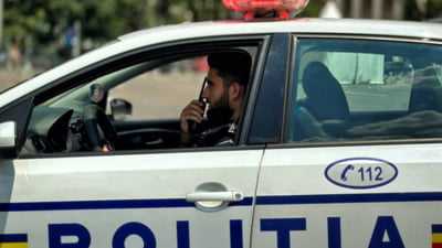 Bărbat ridicat de Poliție după ce a scris pe Facebook că ar împușca cu mândrie oamenii din USR, PNL, PSD şi UDMR, dar şi „toţi poponarii şi pe toate lesbiencele din ţara asta”