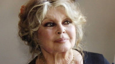 Brigitte Bardot critică feminismul și își exprimă sprijinul pentru actorii Bedos şi Depardieu, acuzați de abuzuri sexuale VIDEO