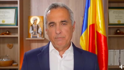 Călin Georgescu, ieșire publică cu o săptămână înainte de turul doi. „Am tăcut, zilele trecute unii produceau zgomotul ridicolului cerând blugi, banane și vacanțe scumpe”