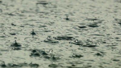 Cât mai ține vremea rea în București. Ultimul anunț de la meteorologi