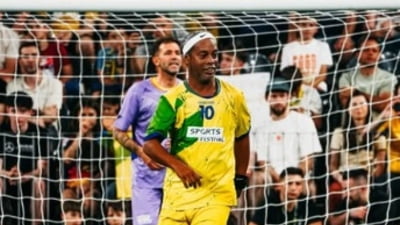 Ce impresie și-a făcut celebrul Ronaldinho despre români: ”Să mă mai invitați”