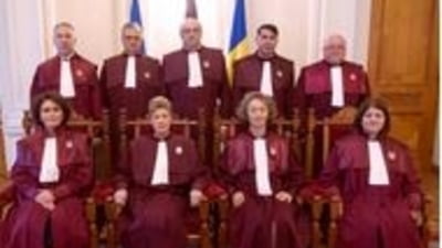 Ce venituri au judecătorii CCR care au declarat secretizarea declarațiilor de avere. Sute de mii de euro din indemnizații și pensii