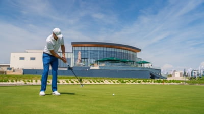 Cel mai mare club de golf din Europa de Est se construiește în România. Este o investiție privată în valoare de 60 de milioane de euro VIDEO