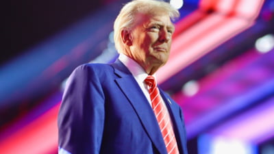 Cetățenie la televizor? SUA condusă de președintele Trump ia în calcul un reality-show pentru imigranți