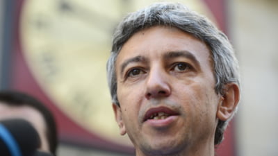 Cine este și cum arată Emilia Bățău, partenera de viață a lui Dan Diaconescu. Împreună au o fiică de 19 ani