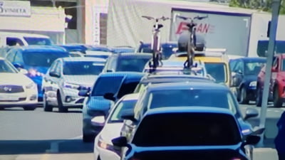 Coadă de 4 kilometri la ieșirea din România spre Bulgaria, pe Podul Prieteniei. Timpul de așteptare este de aproximativ o oră