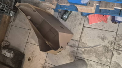 Controale în hypermarketurile din București: Produse expirate, amenzi de peste 440.000 lei și activități suspendate