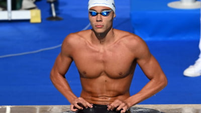 David Popovici, gest impresionant. Câți bani a strâns campionul olimpic