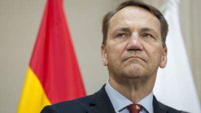 Discuții tensionate la reuniunea NATO. Ministrul polonez de Externe: ”Nu înțeleg ostilitatea Ungariei față de Ucraina, țară invadată”