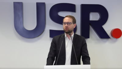 Dominic Fritz: „Fac un apel foarte clar la domnul George Simion, dar și la AUR să respecte rezultatul acestor alegeri”