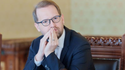 Dominic Fritz nu a reușit să obțină cetățenia română, "din motive neclare". Totuși, el poate deveni președintele USR, iar partidul să fie la guvernare