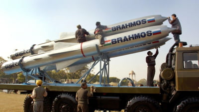 Escaladare periculoasă între două puteri nucleare. Pakistanul revendică distrugerea unui depozit indian de rachete supersonice produse în colaborare cu Rusia VIDEO