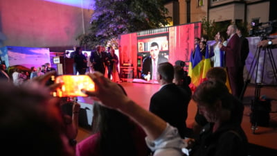 George Simion, în continuare pe primul loc și în noile EXIT POLL-uri. Luptă strânsă pentru locul doi