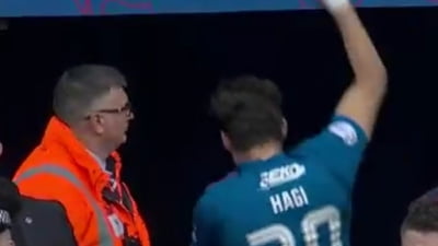 Ianis Hagi a cedat nervos și a făcut un gest riscant. Cum vor reacționa fanii