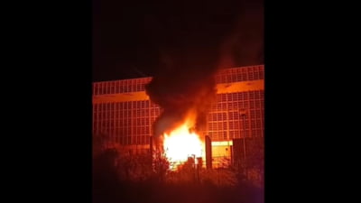 Incendiu puternic la fosta termocentrală Mintia. „Misiunea pompierilor a fost dificilă” VIDEO