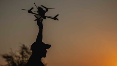 Lecțiile dure ale frontului ucrainean pentru NATO. „Toate armatele moderne vor dispune de capabilități mixte – cu și fără pilot“