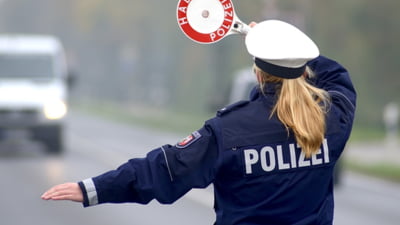 Orașul german Köln a început cea mai mare evacuare de la al Doilea Război Mondial, după descoperirea a trei bombe. Aproximativ 200.000 de persoane vor fi afectate