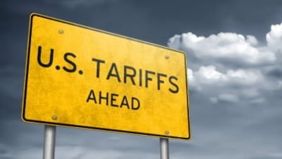 Pericolul uriaș ce planează asupra economiei SUA: Rezerva Federală recunoaște în comunicarea oficială!