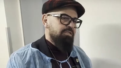Piedone, în fruntea unei echipe ANPC, a verificat jucăriile erotice. Aproape 5000 de obiecte au fost confiscate. Unele vor fi „supuse unor analize specifice”