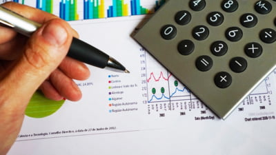 Ponturile unui expert financiar: "Iată 6 dintre cele mai valoroase lecții pe care le-am învățat de la cei mai bogați clienți ai mei"