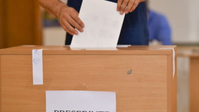 Prezență record la vot. Un număr dublu de alegători față de primul tur al alegerilor prezidențiale
