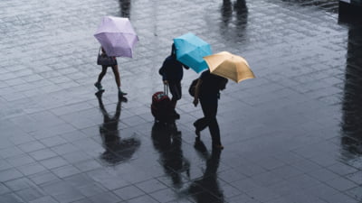 Prognoza meteo pentru luna mai: temperaturi mai scăzute decât media, mai multe precipitații. Când se încălzește vremea