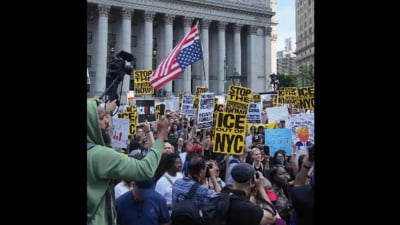 Protestele din SUA iau amploare. Mii de persoane au ieșit pe străzi și la New York, după ce Donald Trump a dictat intervenția armatei în Los Angeles VIDEO