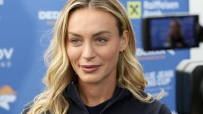 Roland-Garros a început prost pentru românce. Ana Bogdan, eliminată clar de rivala din Ungaria