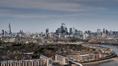 Românul de origine ucraineană suspectat că a provocat incendii în Marea Britanie susține că nu a fost în zonele unde s-au produs evenimentele