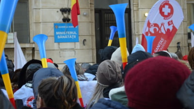 Salariile a zeci de mii de români cresc în mai. Ce prevede contractul colectiv de muncă și ce alte categorii de profesioniști vor mai primi majorări și beneficii anul acesta