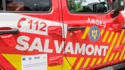 Salvamontiștii au intervenit să salveze 17 turiști prinși de o viitură. ”Sperăm să beneficiem şi de suport aerian din partea elicopterului SMURD Tg Mureş”