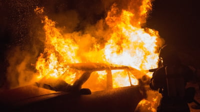 Scandal între români în Italia. Socrul și-a incendiat ginerele și au ajuns amândoi la spital cu arsuri grave