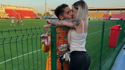 Soția fotbalistului de la Sepsi n-a mai suportat: "Oameni frustrați din așa-zisa Generație de Aur"