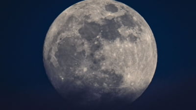 Statele Unite ale Americii se pregătesc de minerit pe Lună. Resursa valoroasă pe care un start-up american vrea să o extragă de pe satelitul natural al Terrei
