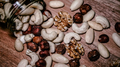 Trei tipuri de nuci cu mai multă proteină decât un ou, recomandate de un dietetician