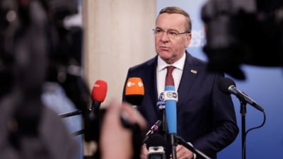 Trump și-a evaluat greșit influența asupra lui Putin, susține ministrul german al Apărării