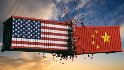 Trump pierde prima rundă a războiului comercial, deoarece economia SUA scade, iar cea a Chinei crește