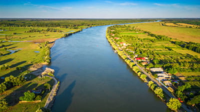 Ucraina anunță construirea unui nou pod peste Dunăre, între raionul Ismail și județul Tulcea. Podul va conecta Ucraina de UE, prin România
