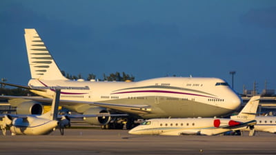 Vedetele MAGA se întorc împotriva lui Trump pentru avionul cadou de la Qatar