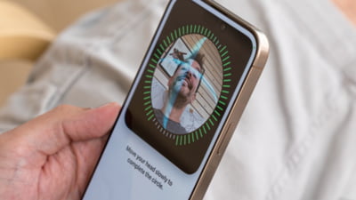 iOS 19 promite o revoluție în gestionarea bateriei. Inteligență artificială, în slujba autonomiei
